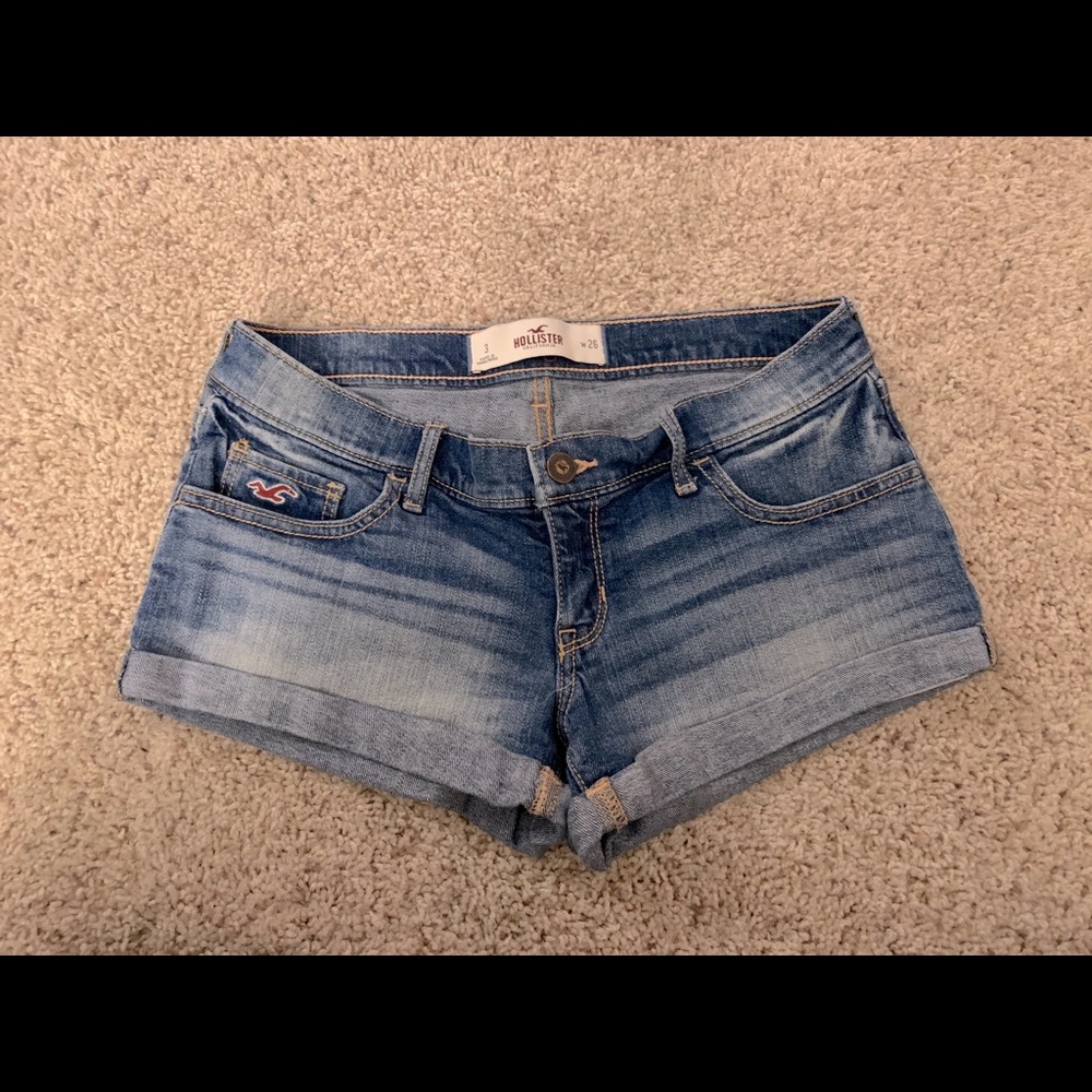 Hollister Women’s Jean Shorts, W26, Size 3